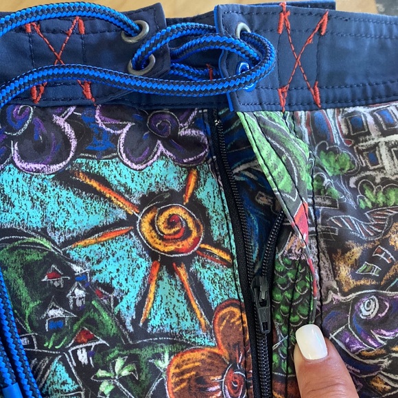 Tommy Bahama Swim Trunks, XXL - Picture 8 of 8